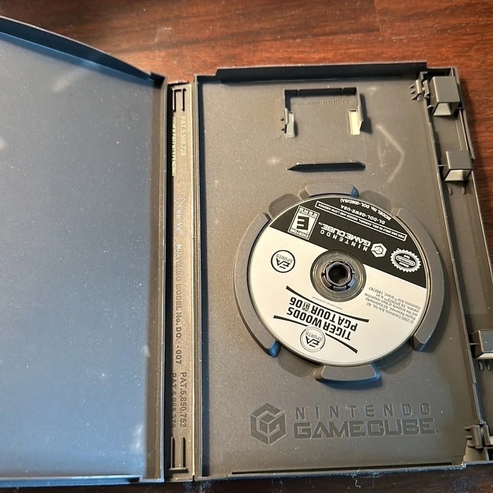 Tiger wood PGA tour 2006 GameCube game